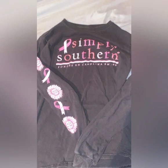 Simply southern long sleeve !💗 - Picture 1 of 2